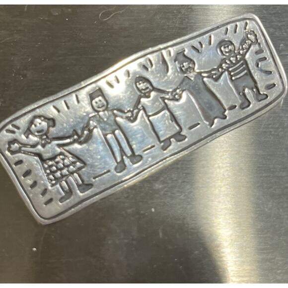 E.F.S. MEXICO 925 Silver - Vintage Save the Children/ Holding Hands Brooch Pin - Picture 9 of 10